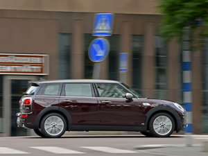 2016COOPER S CLUBMAN w^