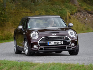 2016COOPER S CLUBMAN w^