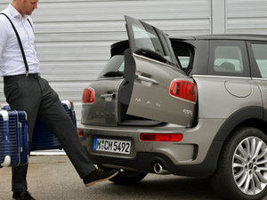 2016COOPER S CLUBMAN ^