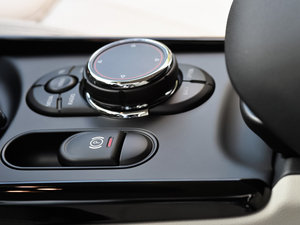 2016COOPER S CLUBMAN п؅^