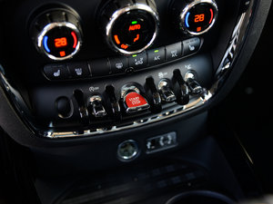 2016COOPER S CLUBMANO п؅^