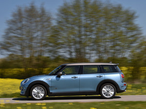 2016MINI Cooper SD Clubman ALL4 w^
