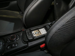 2016Ŀ COOPER S CLUBMANOͰ g