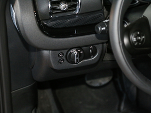 2016Ŀ COOPER CLUBMANbpҰ п؅^