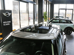 2016Ŀ COOPER CLUBMANOͰ ^