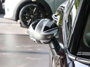 2016Ŀ COOPER CLUBMANOͰ ^