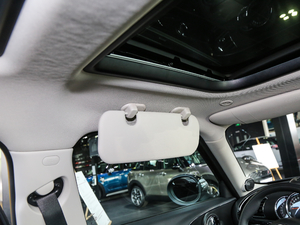 2016Ŀ COOPER CLUBMANOͰ g