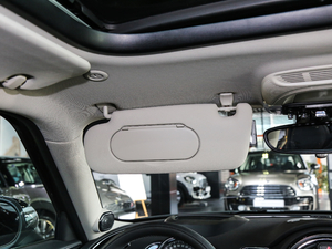 2016Ŀ COOPER CLUBMANOͰ g