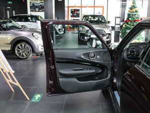 2016Ŀ COOPER CLUBMANOͰ g