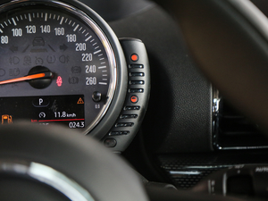 2016Ŀ COOPER CLUBMANOͰ п؅^(q)