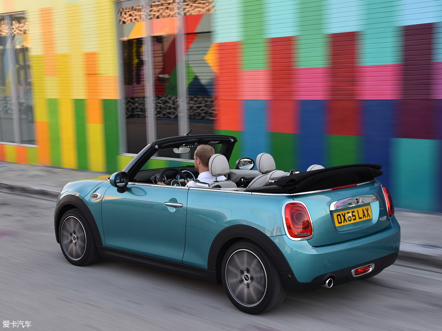 2016MINI 3-DOOR ONE MT