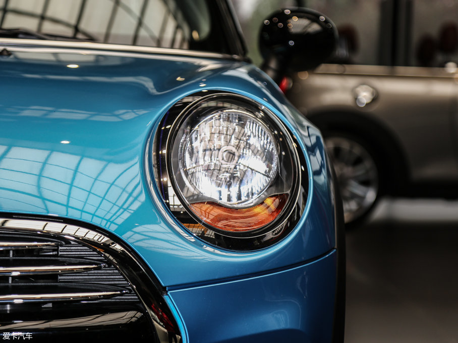 2016MINI 3-DOOR COOPER
