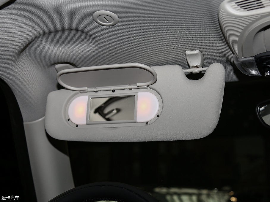 2016MINI 3-DOOR COOPER