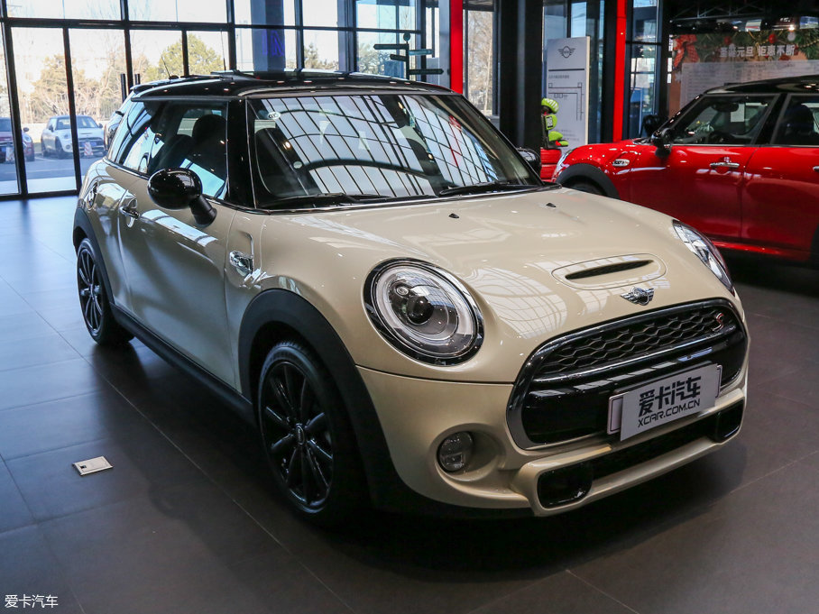 2016MINI 3-DOOR COOPER S