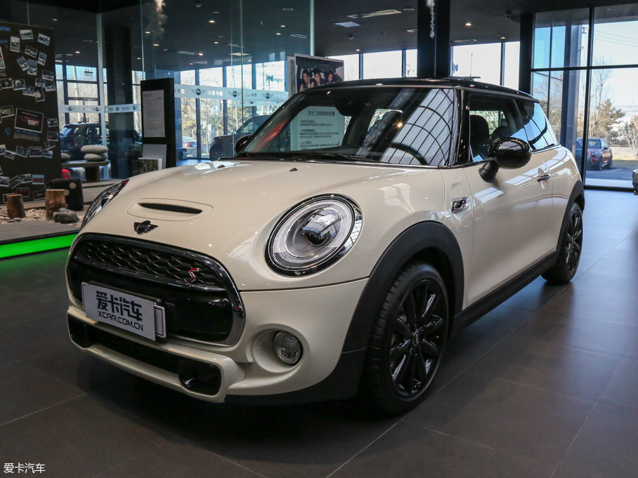 2016MINI 3-DOOR COOPER S