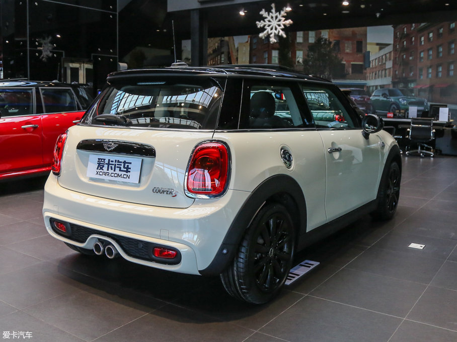2016MINI 3-DOOR COOPER S