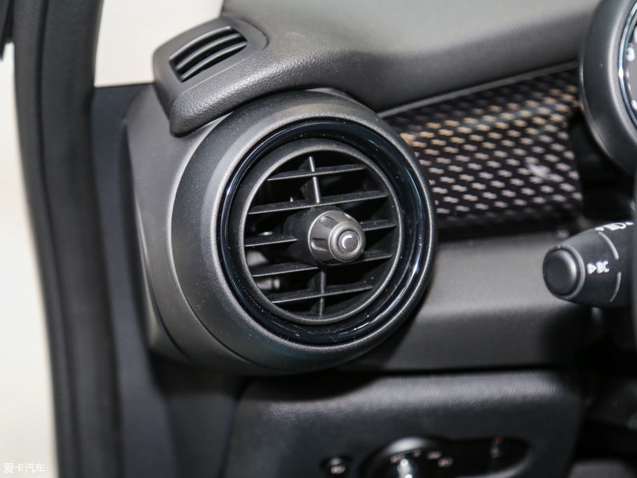 2016MINI 3-DOOR COOPER S