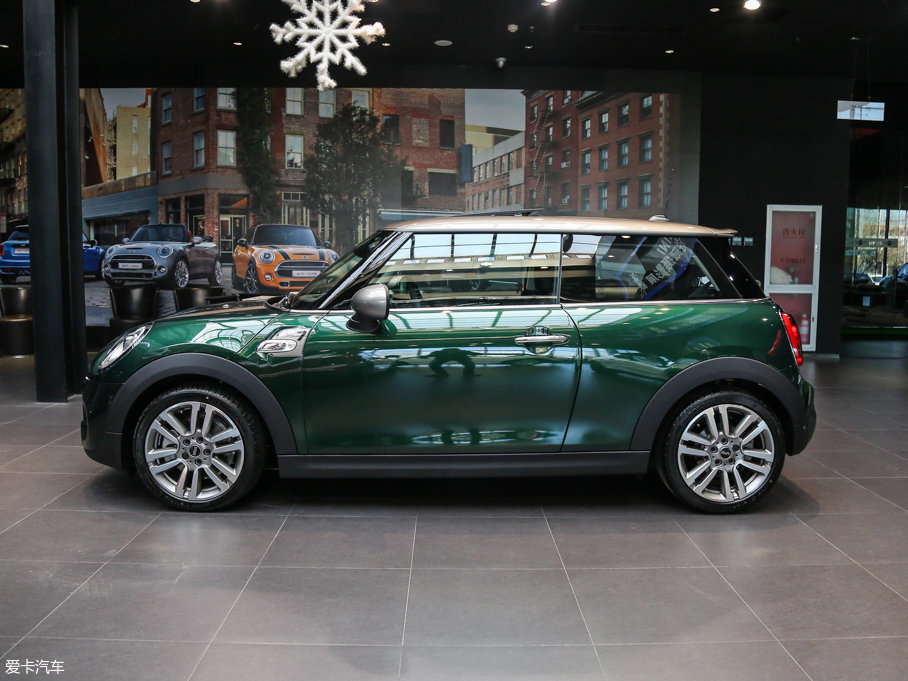 2016MINI 3-DOOR COOPER S SEVEN