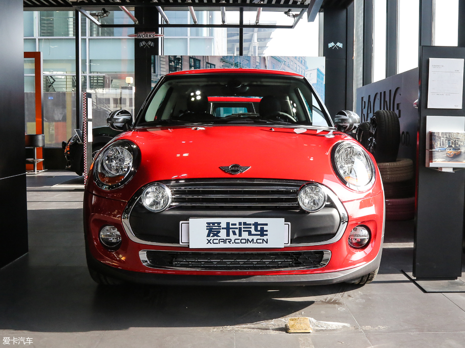 2016MINI 3-DOOR ONE