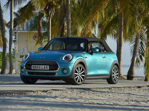 20163-DOOR ONE MT w^