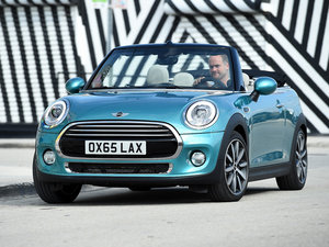 20163-DOOR ONE MT w^