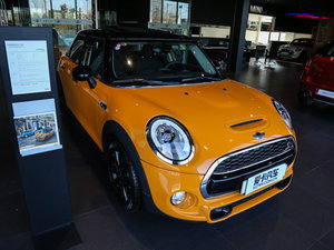 2016款5-DOOR COOPER S 整体外观