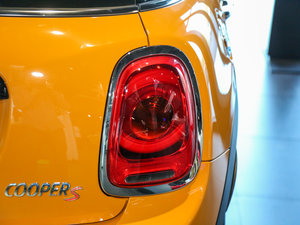 20165-DOOR COOPER S ^