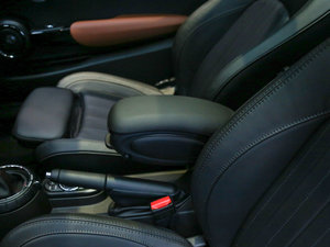 20163-DOOR COOPER S SEVEN g