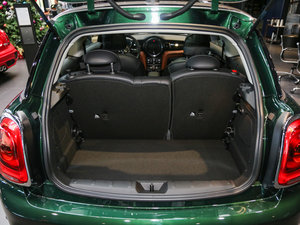 20163-DOOR COOPER S SEVEN g