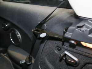 20163-DOOR COOPER S SEVEN g