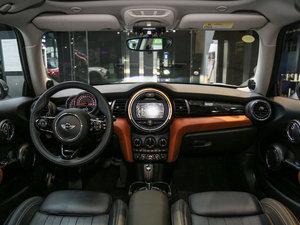 2016款3-DOOR COOPER S SEVEN 中控区
