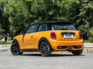 2016款3-DOOR COOPER S 先锋派 左后45度