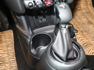 20163-DOOR ONE п؅^