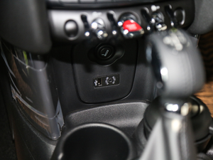 20163-DOOR ONE п؅^