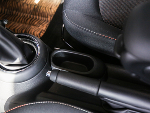 20163-DOOR ONE п؅^(q)