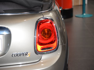 20162.0T COOPER S CABRIO β