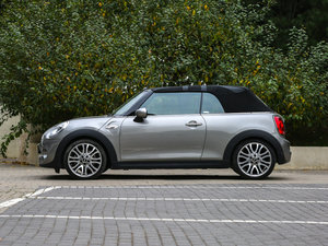 20162.0T COOPER S CABRIO w^