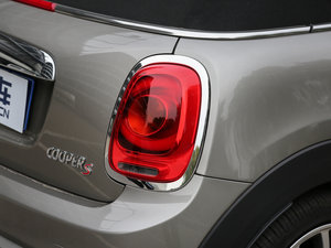 20162.0T COOPER S CABRIO ^