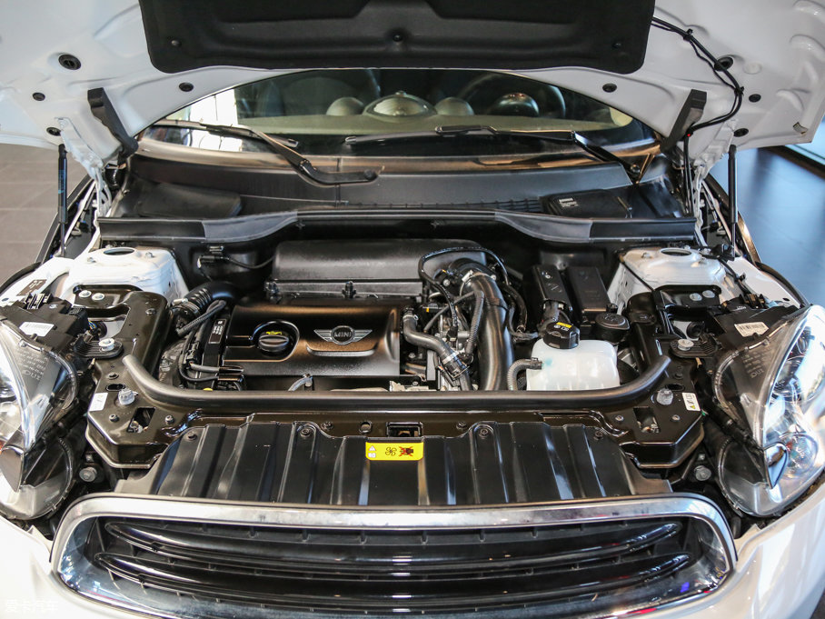 2016MINI COUNTRYMAN 1.6T COOPER All 4 Fun b