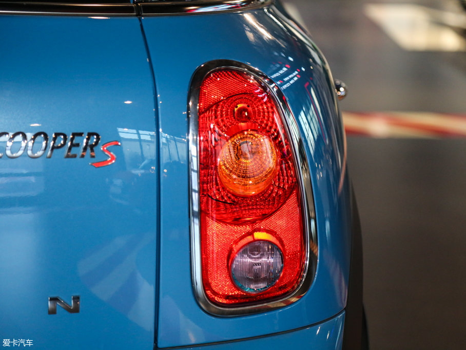 2016MINI COUNTRYMAN 1.6T COOPER S All 4 b