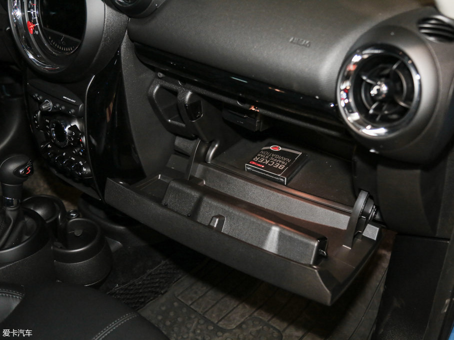 2016MINI COUNTRYMAN 1.6T COOPER S All 4 b