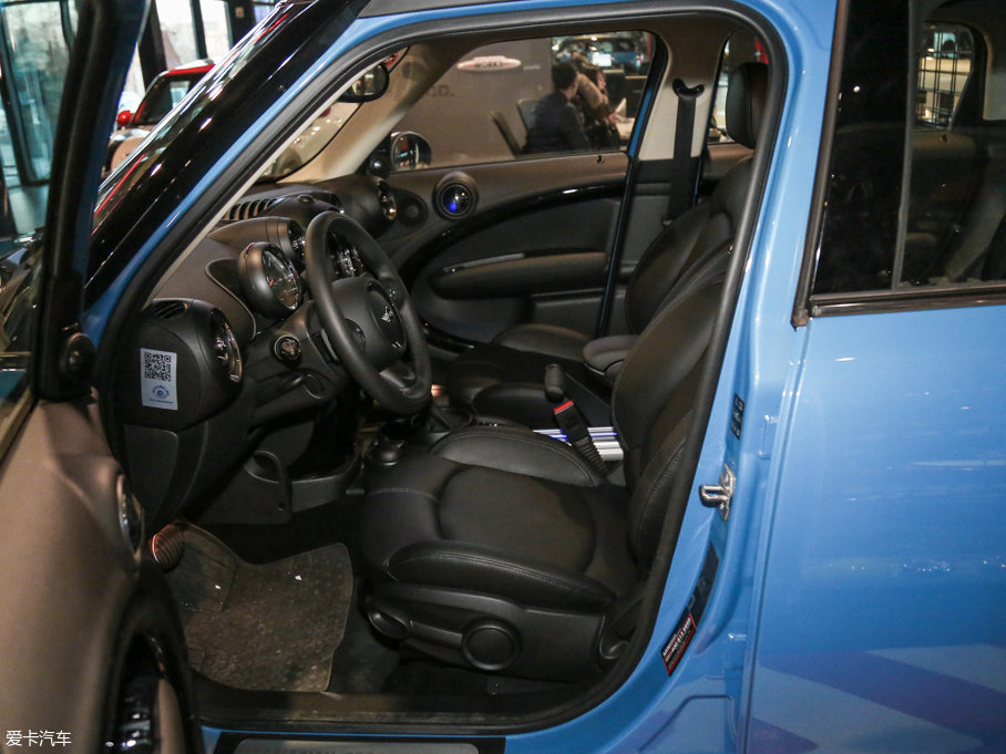 2016MINI COUNTRYMAN 1.6T COOPER S All 4 b