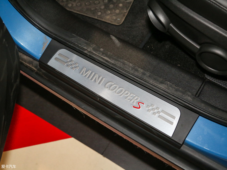 2016MINI COUNTRYMAN 1.6T COOPER S All 4 b