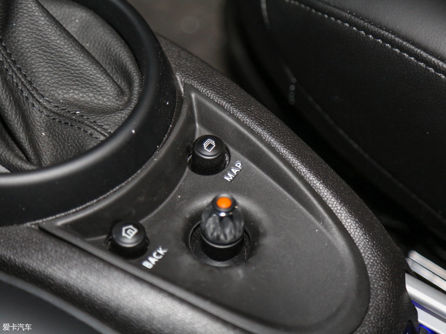 2016MINI COUNTRYMAN 1.6T COOPER S All 4 b