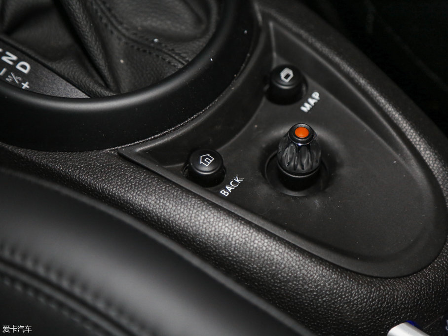 2016MINI COUNTRYMAN 1.6T COOPER S All 4 b