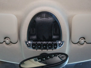 2016款1.6T COOPER S All 4 装备控 空间座椅