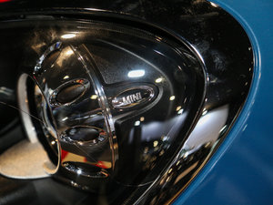 20161.6T COOPER S All 4 b ^