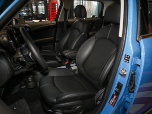 2016款1.6T COOPER S All 4 装备控 空间座椅