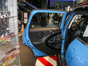 2016款1.6T COOPER S All 4 装备控 空间座椅