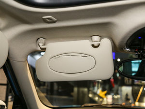 2016款1.6T COOPER S All 4 装备控 空间座椅